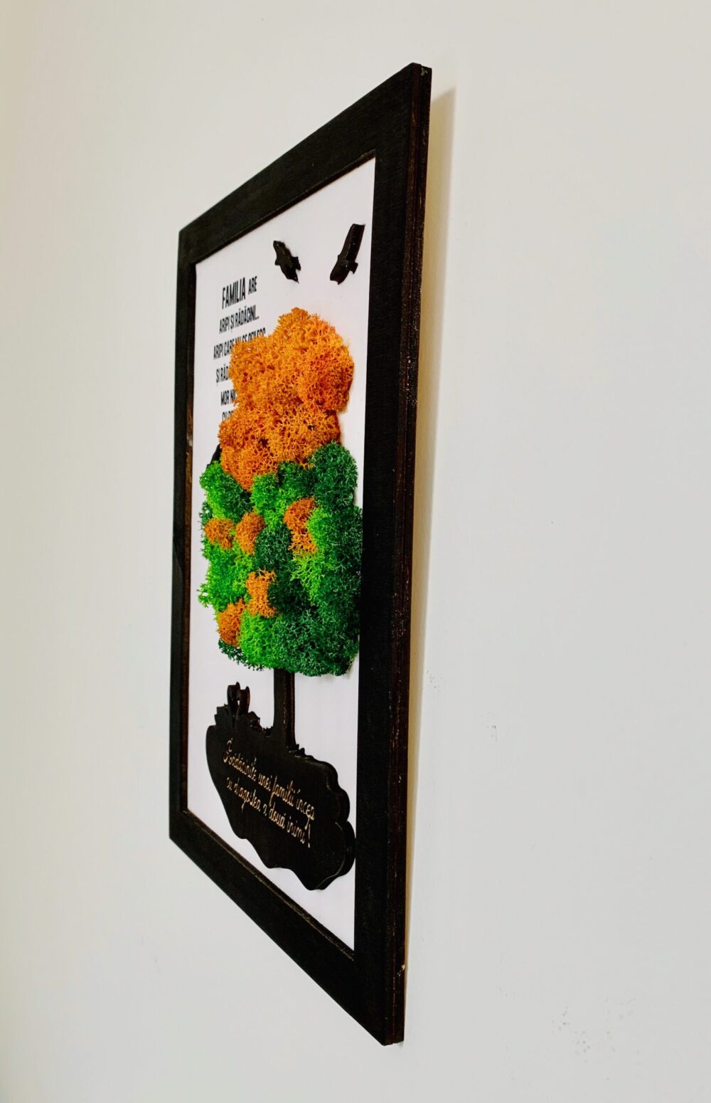 Tablou personalizat lemn si licheni "Familia" - imagine 2