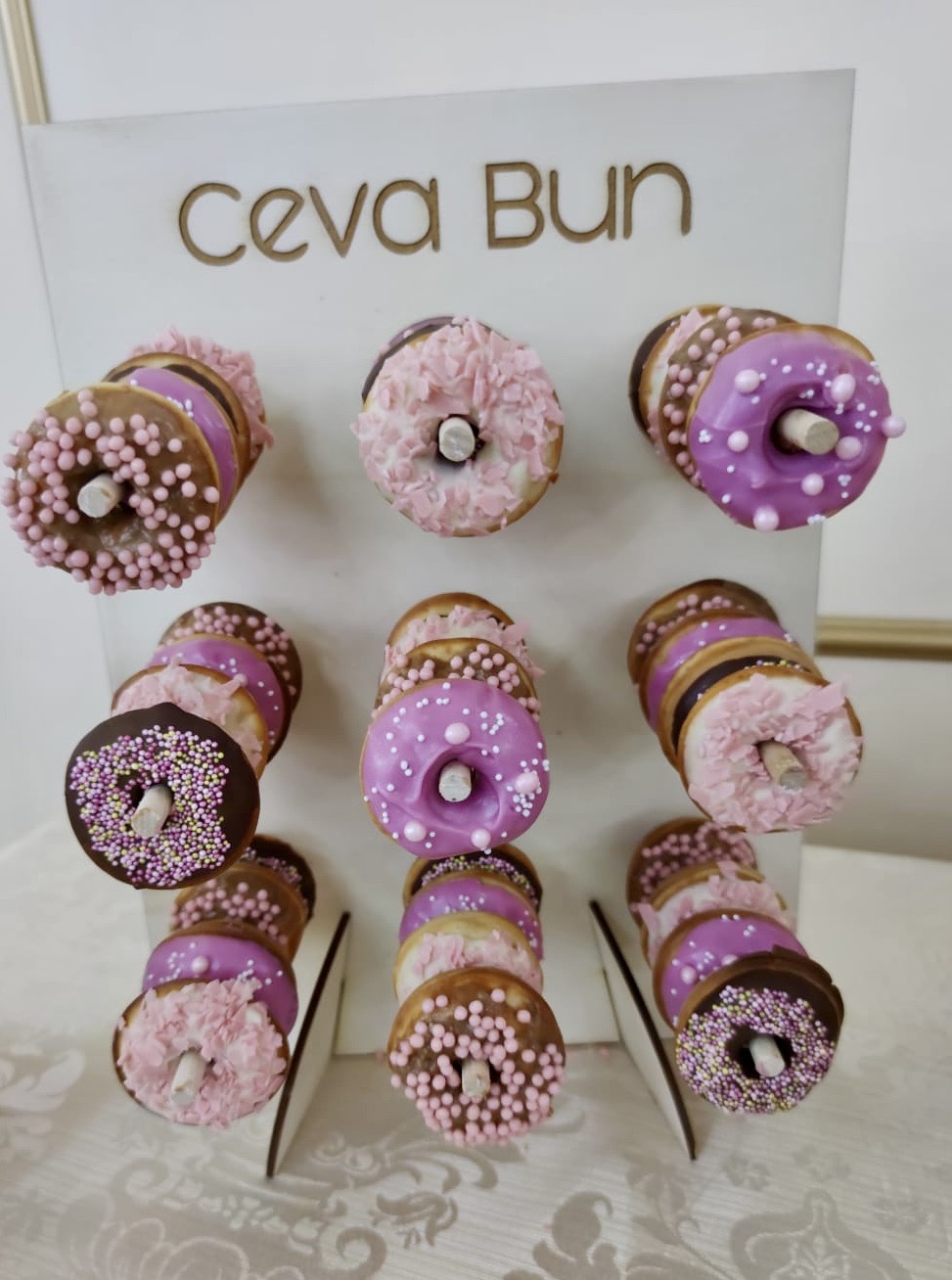 Suport pentru gogosi/donuts din lemn - imagine 3